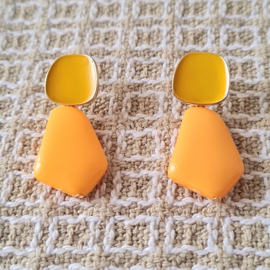 Orecchini vintage inspired - due tonalità di giallo