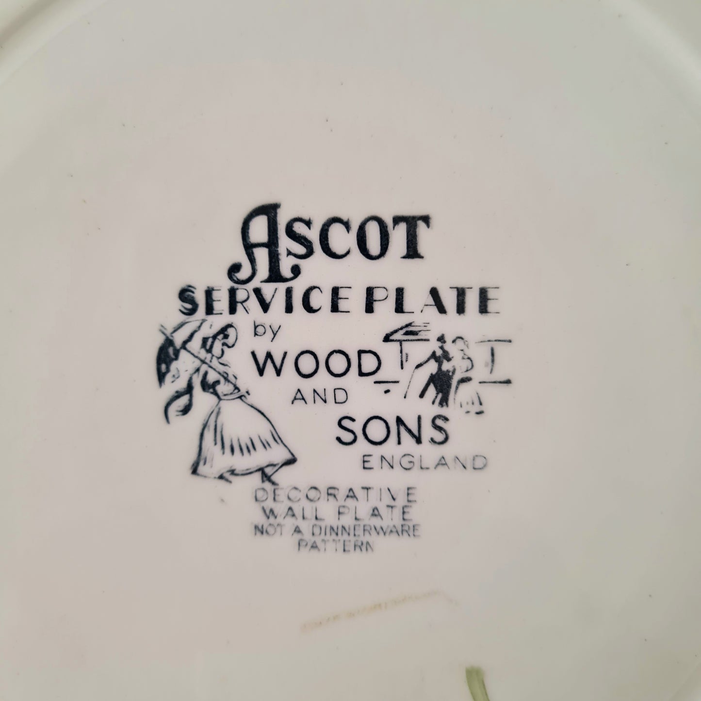 Piatto piano - Wood & Sons Ascot