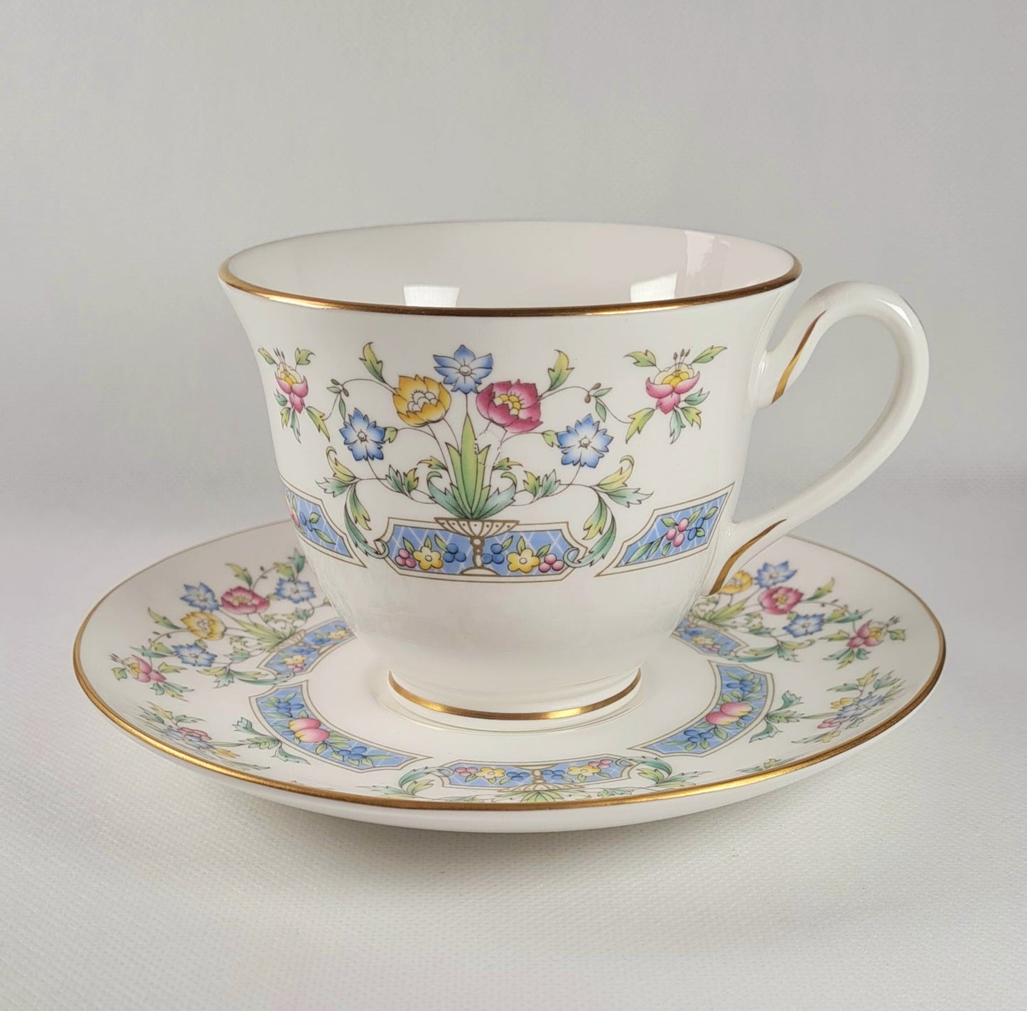 10 tea duo Royal Worcester - Mayfield