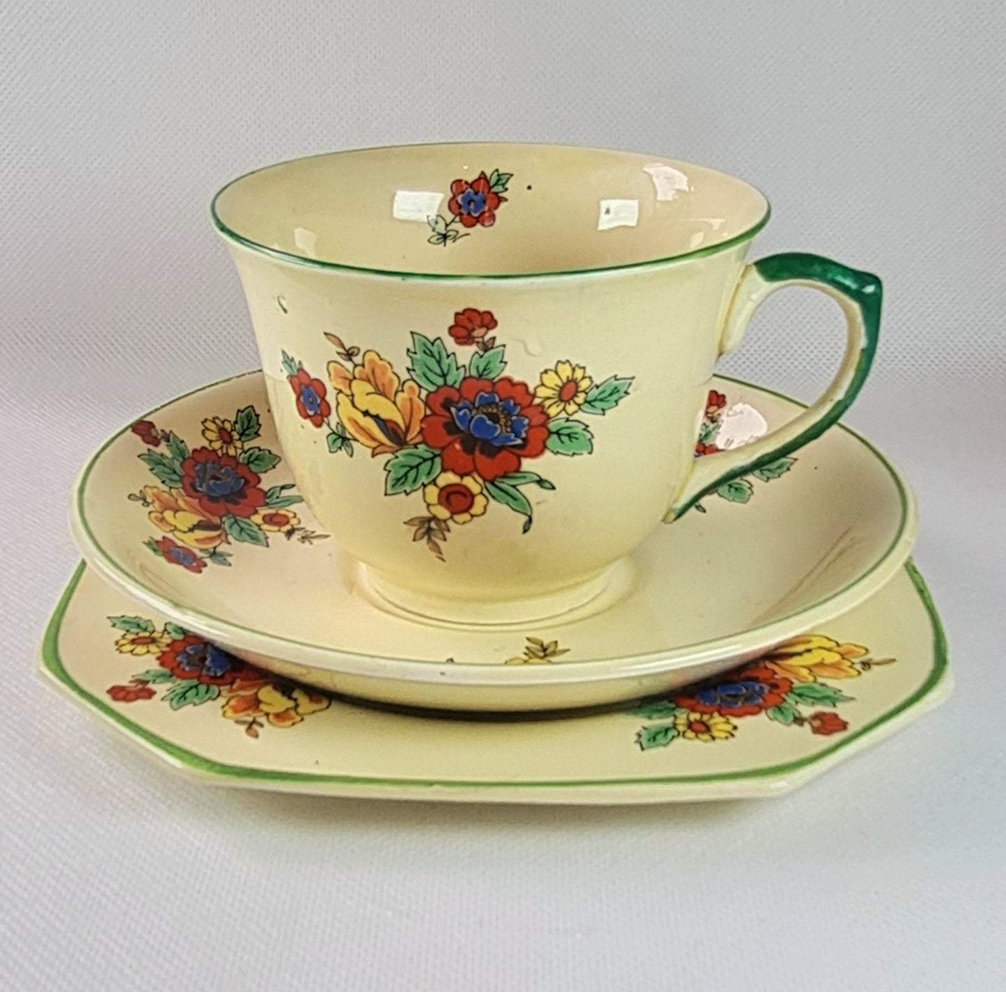 6 tea trio + lattiera + zuccheriera + piatto torta - Coronation Ware