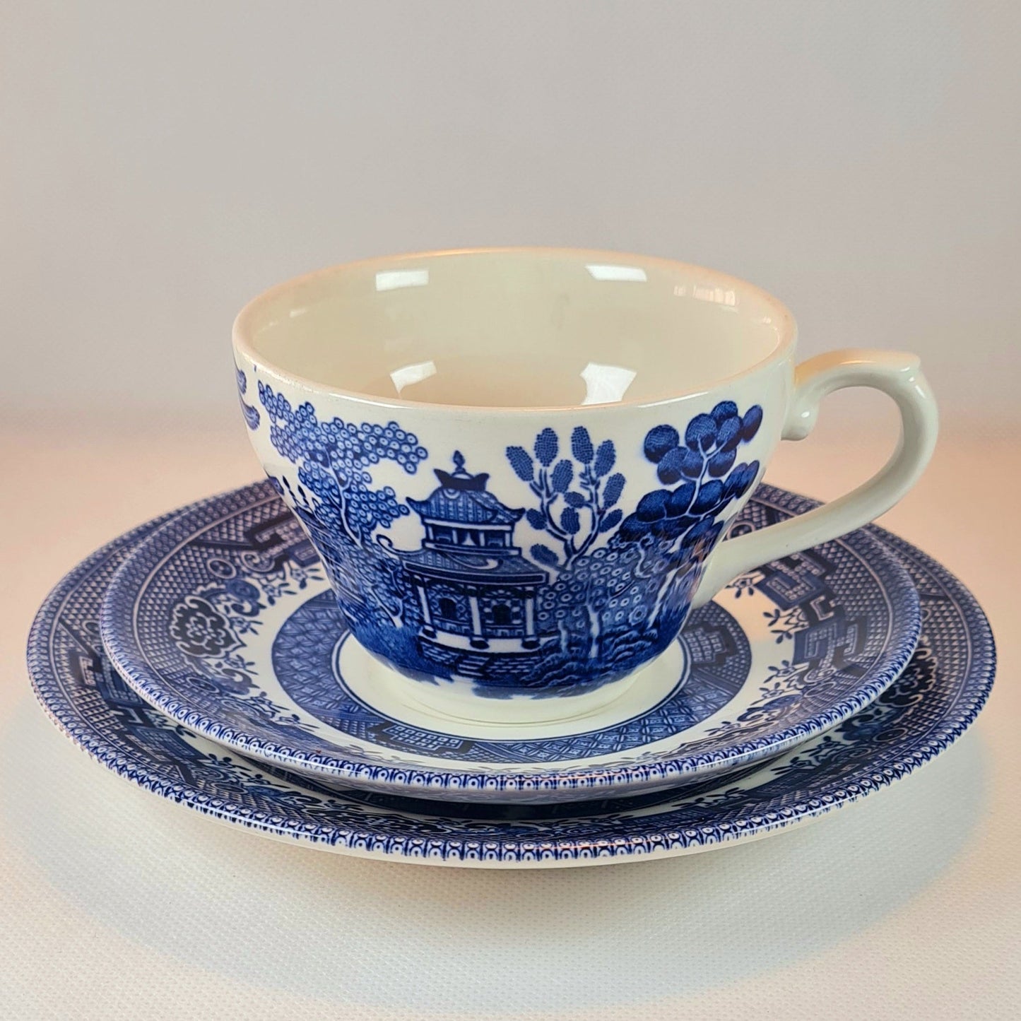 Tea trio  Churchill Real Old Willow