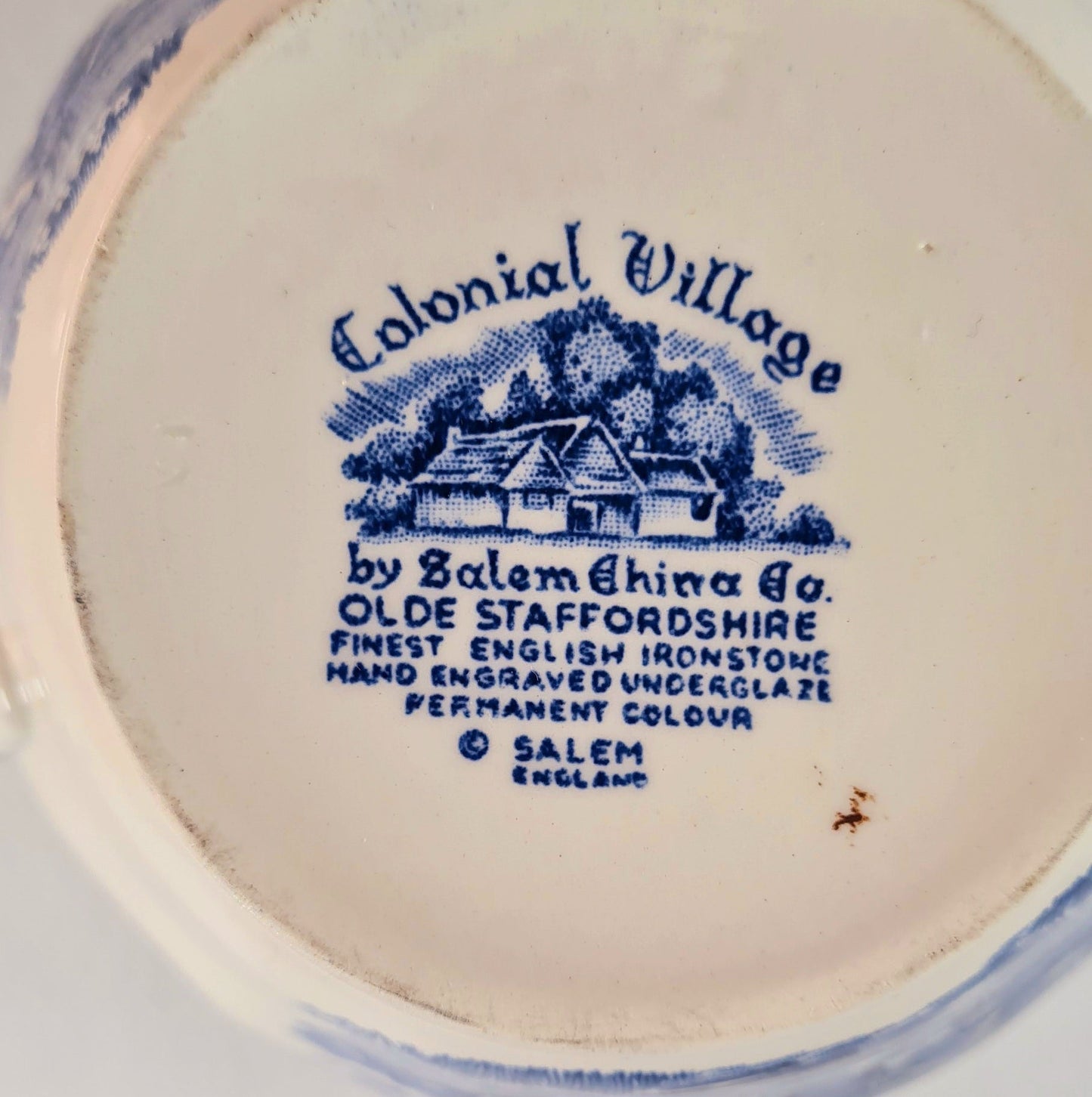 Zuccheriera Salem - Colonial Village