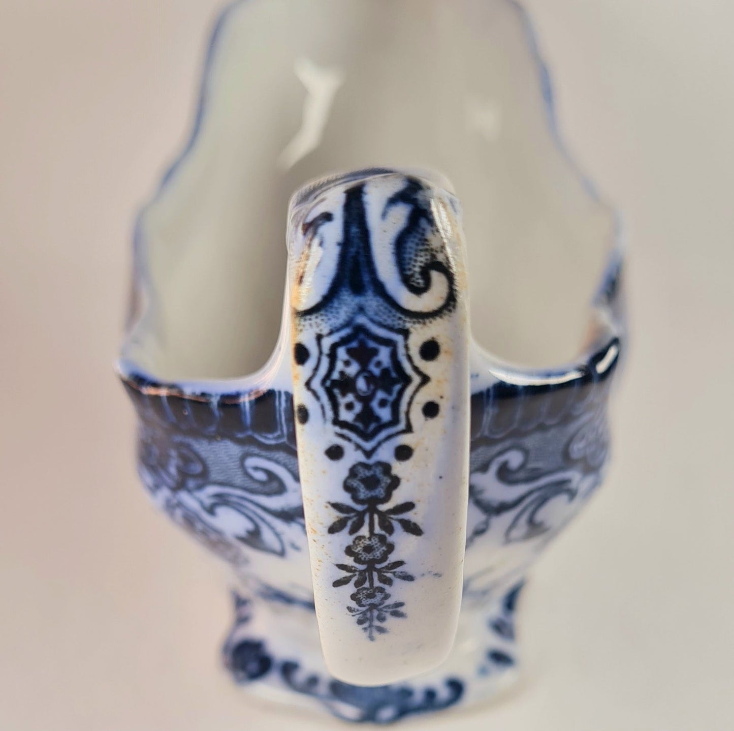 Salsiera Ford & Sons - Douglas