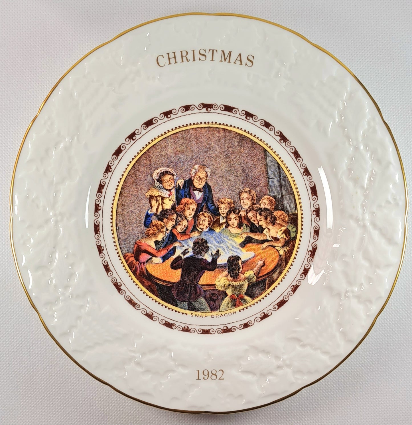 Piatto di Natale Coalport - "Snap Dragon" 1982