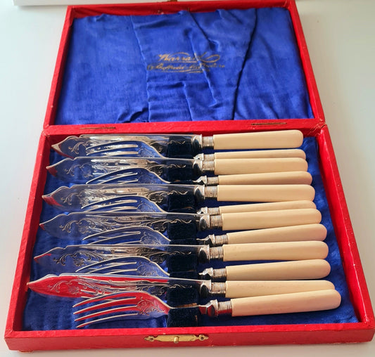 6 forchette + 6 coltelli da pesce  - Warranted Sheffield England