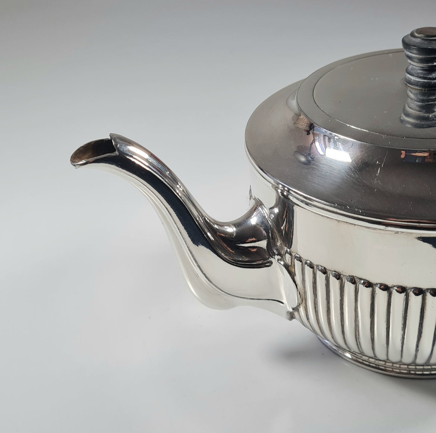 Teiera + zuccheriera + lattiera Sheffield - Walker & Hall