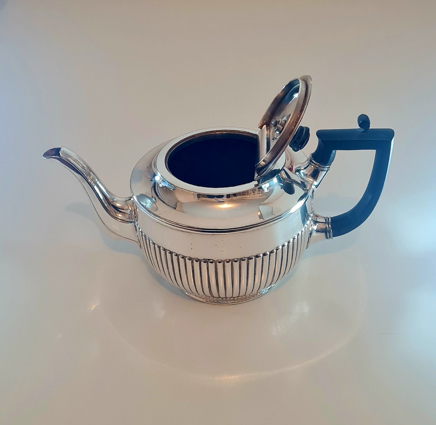 Teiera + zuccheriera + lattiera Sheffield - Walker & Hall