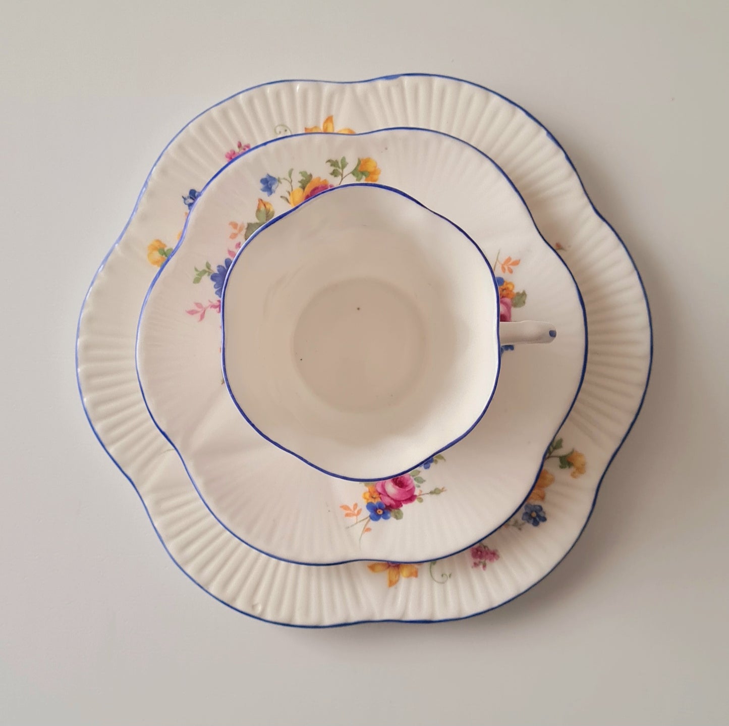 4 coffee trio + piatto torta - Shelley