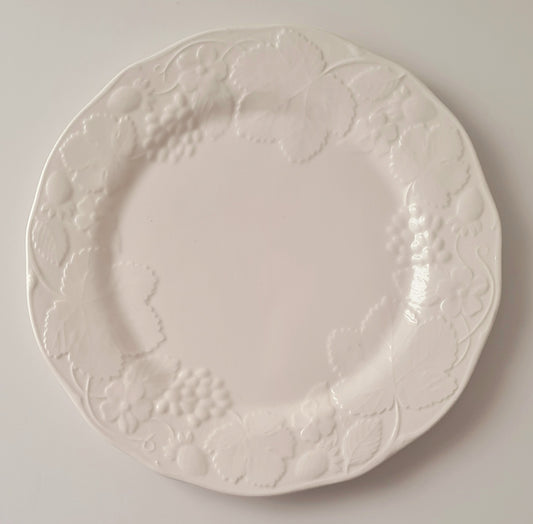 8 piatti piani Wedgwood (diam. 28,5) - "Strawberry & Vine"