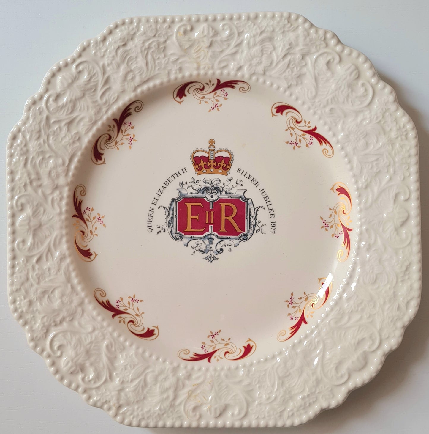 Piatto celebrativo Queen Elizabeth II - Silver Jubilee